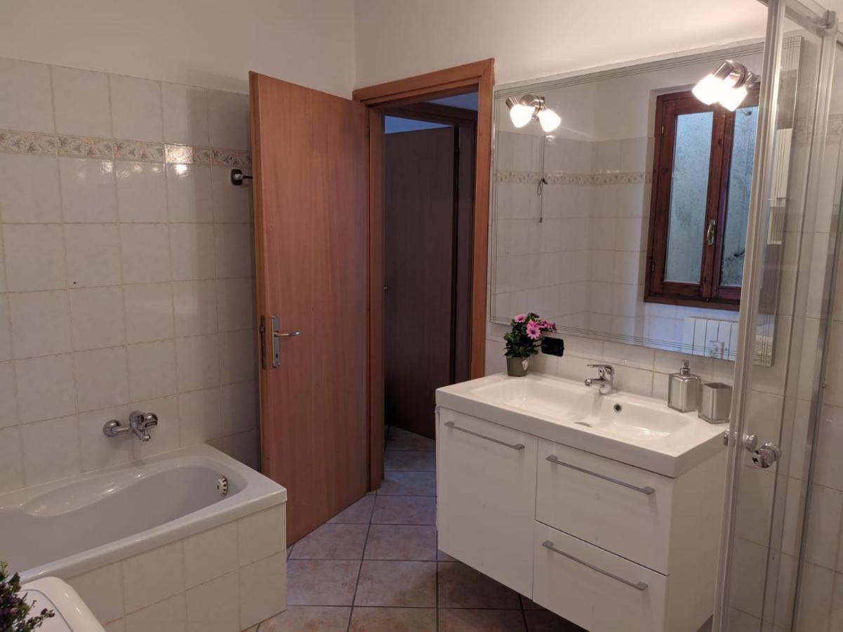Appartamento Sweet View Varenna Esterno foto